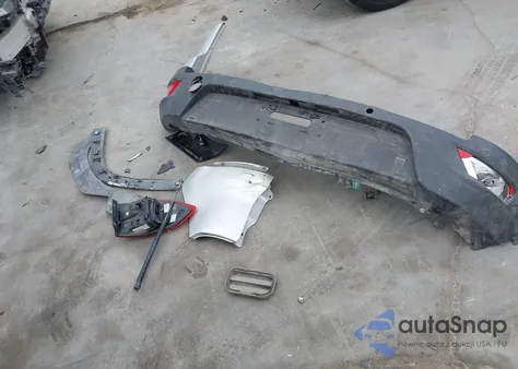 2018 Ford Ecosport Titanium z USA, uszkodzony, nr VIN MAJ6P1WL8JC187362